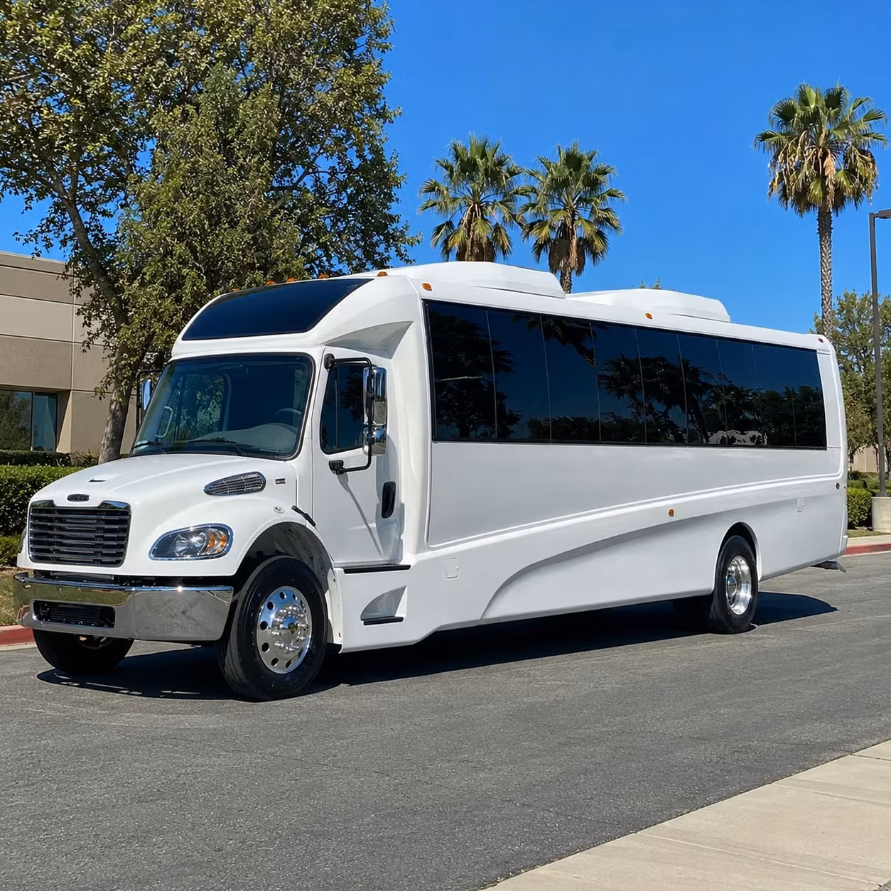 25 passenger minibus